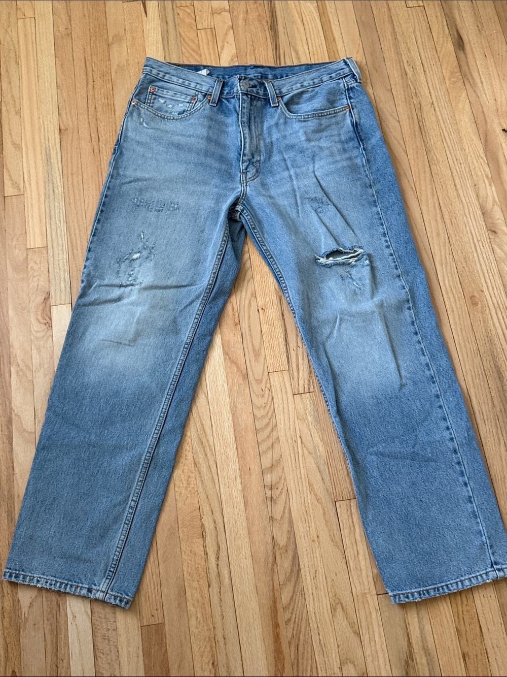 Levi's Light Blue Straight Leg Distressed Jeans sz 35